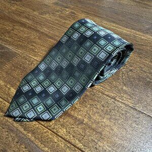 100% Silk Bergamo New York Tie Geometric pattern